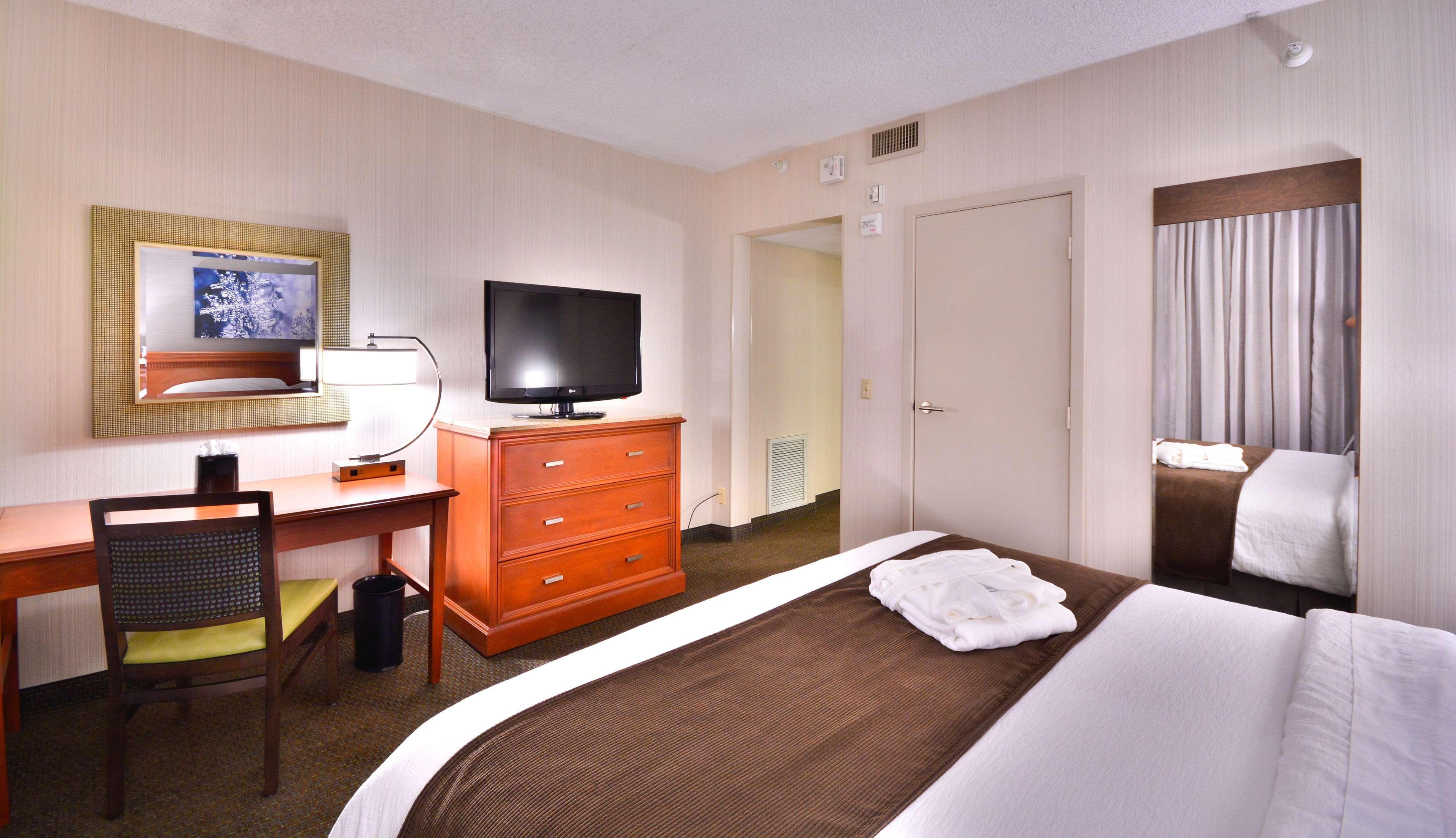 Embassy Suites By Hilton Denver Central Park Quarto foto